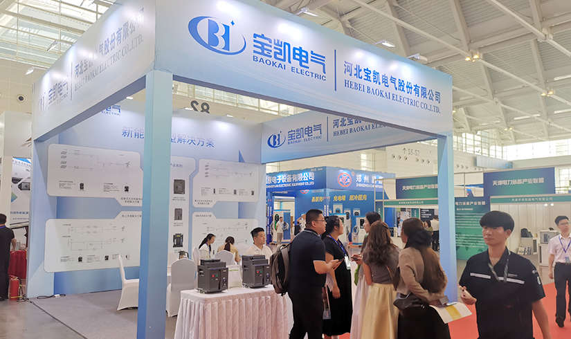 暴击行业天花板！jinnianhui今年会电气硬核技术亮相天津清洁能源展，引央视记者及能源产业巨头现场“挖宝”